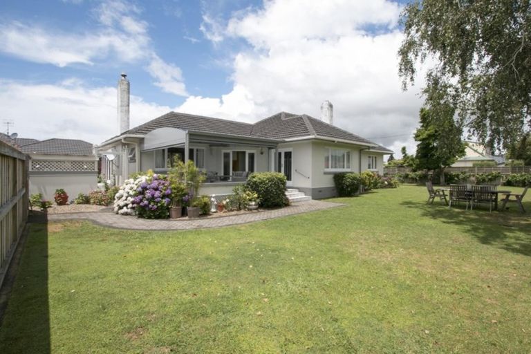 Photo of property in 27 Park Road, Katikati, 3129