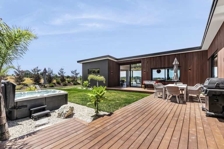 Photo of property in 17 Mahana Ridge, Mahana, Upper Moutere, 7173