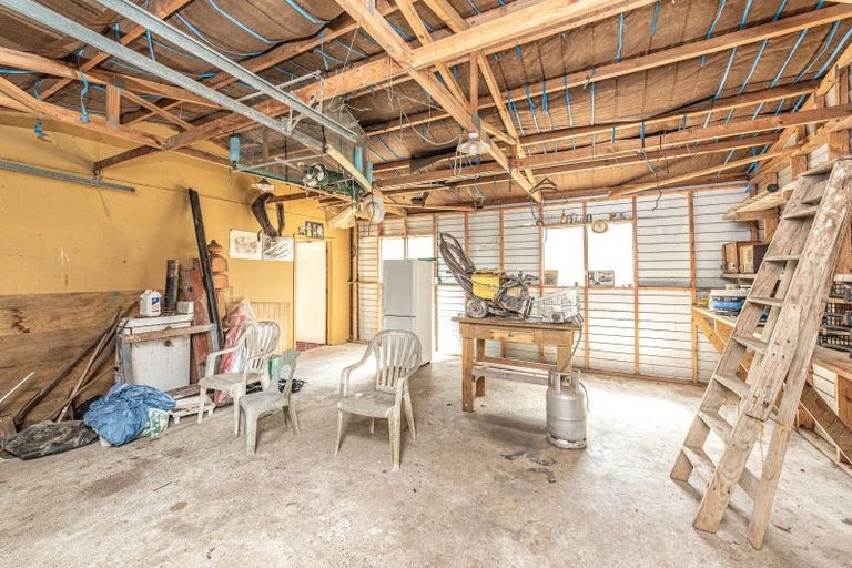 Photo of property in 21 Burtts Road, Durie Hill, Whanganui, 4500