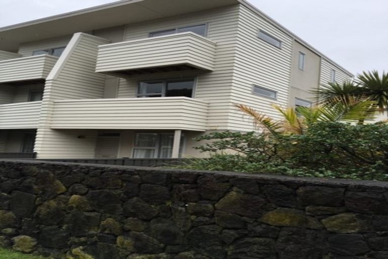 Photo of property in 304/252 Centreway Road, Orewa, 0931