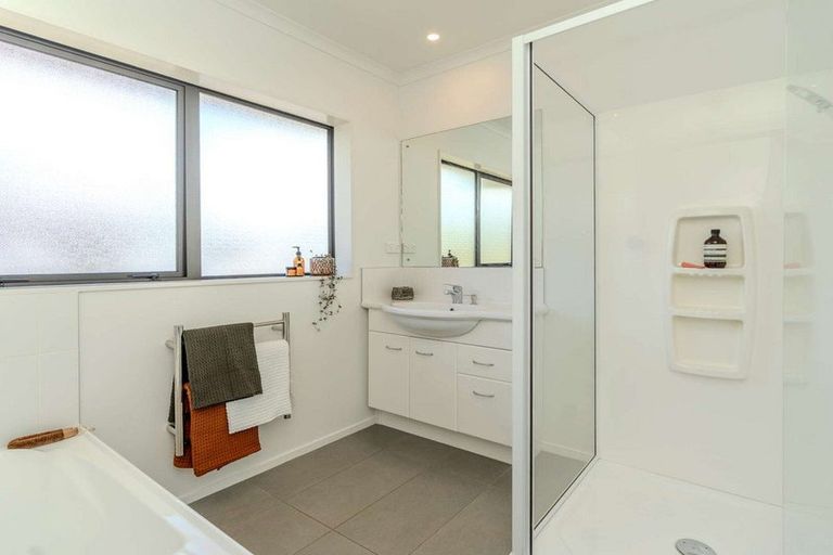 Photo of property in 13 Keridale Lane, Kerikeri, 0230