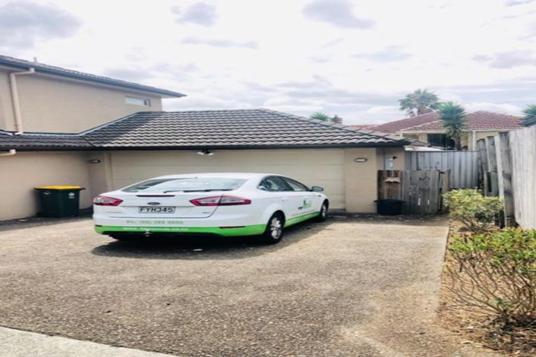 Photo of property in 219 Hill Road, The Gardens, Auckland, 2105