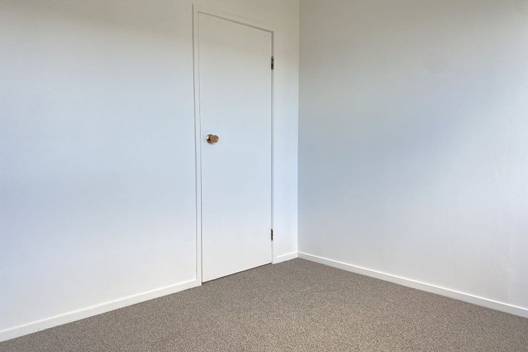 Photo of property in 1/4 Heathberry Close, Papatoetoe, Auckland, 2025