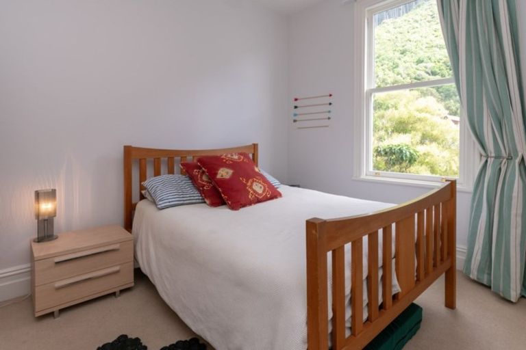 Photo of property in 200 Tinakori Road, Thorndon, Wellington, 6011