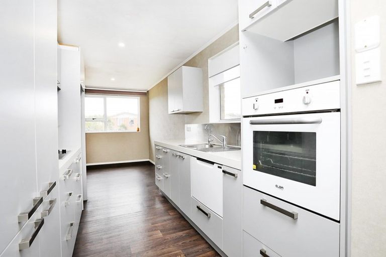 Photo of property in 100 Dunbeath Crescent, Kew, Invercargill, 9812