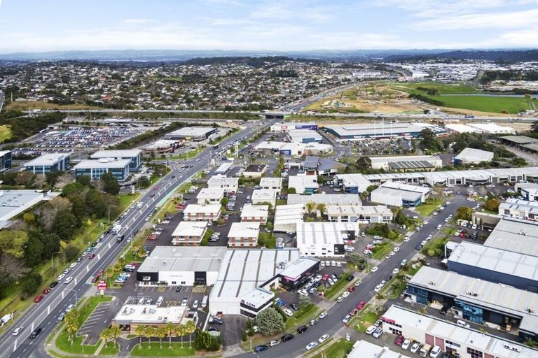 Photo of property in 4 Vega Place, Heathcote Valley, Christchurch, 8022