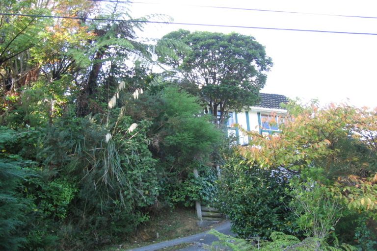 Photo of property in 3 Akepiro Grove, Stokes Valley, Lower Hutt, 5019