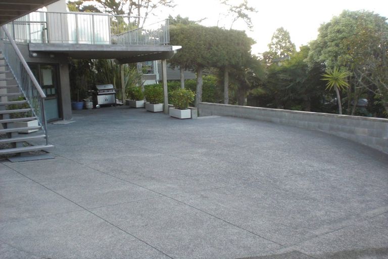 Photo of property in 1/73a Beresford Street, Bayswater, Auckland, 0622