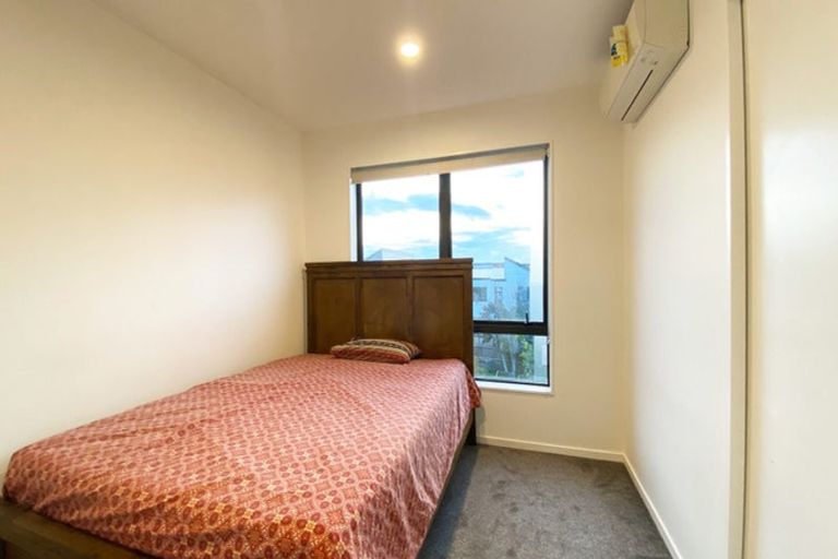 Photo of property in 8/10 Ayr Road, Pakuranga, Auckland, 2010