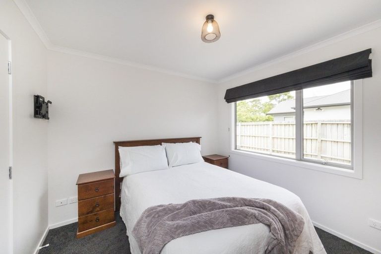 Photo of property in 6 Cardiff Street, Highbury, Palmerston North, 4412