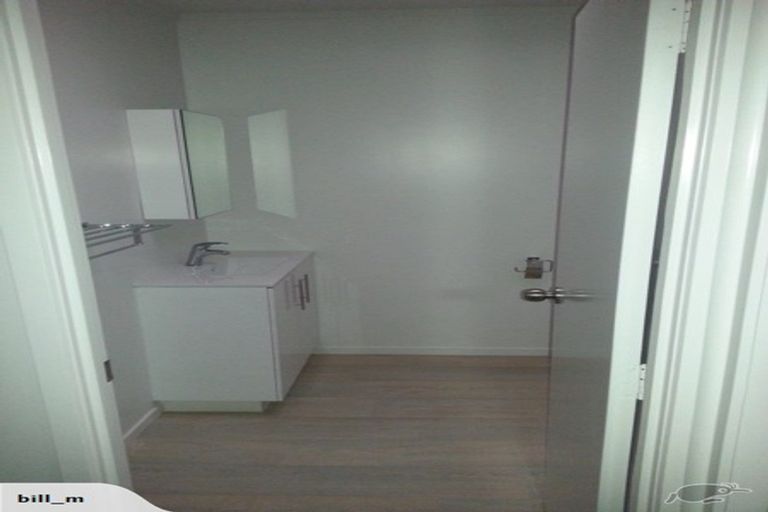 Photo of property in 3/34b Harley Close, Hauraki, Auckland, 0622