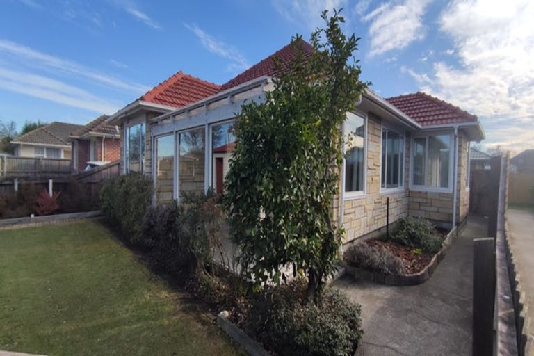 Photo of property in 154 Halswell Road, Hillmorton, Christchurch, 8025