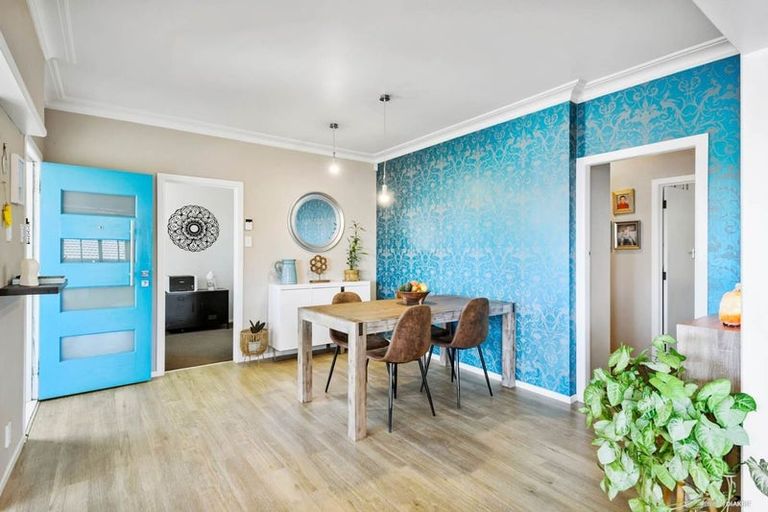 Photo of property in 285 Wellington Street, Pukekohe, 2120