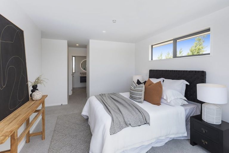 Photo of property in 104 Skibbereen Drive, Halswell, 8025