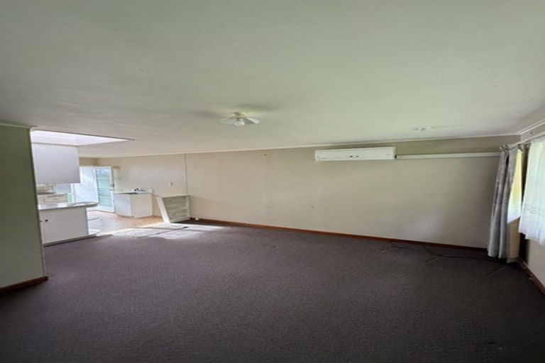 Photo of property in 2/50 Hatea Drive, Regent, Whangarei, 0112