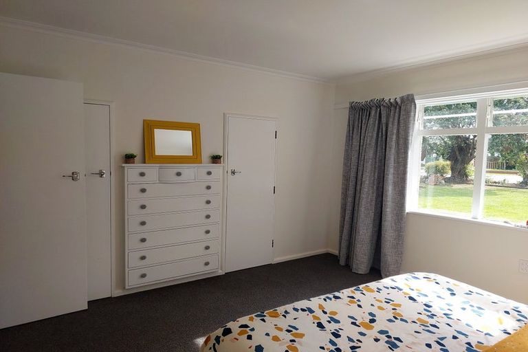 Photo of property in 4 Murphy Road, Taradale, Napier, 4112
