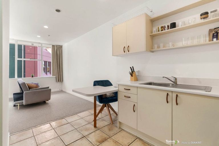 Photo of property in Terrace Tower Apartments, 9c/126 The Terrace, Wellington Central, Wellington, 6011