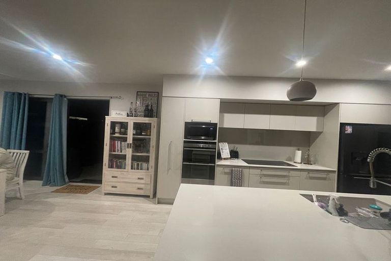 Photo of property in 25 Kahawairahi Drive, Beachlands, Auckland, 2018