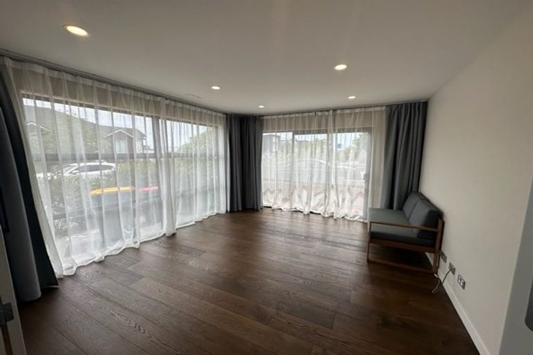 Photo of property in 4 Turutu Place, Long Bay, Auckland, 0630