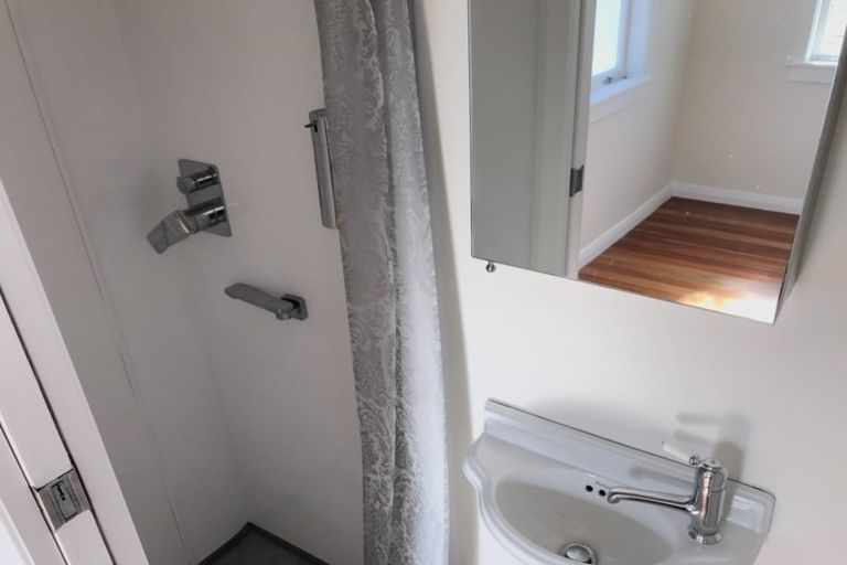 Photo of property in 226 Onewa Road, Birkenhead, Auckland, 0626