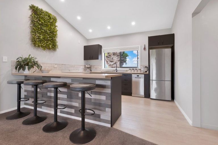 Photo of property in 71 Terrace Road, Cust, Rangiora, 7471