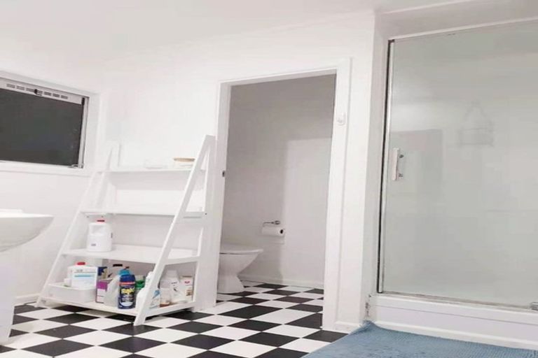 Photo of property in 3/3 Tralee Place, Hillcrest, Hamilton, 3216