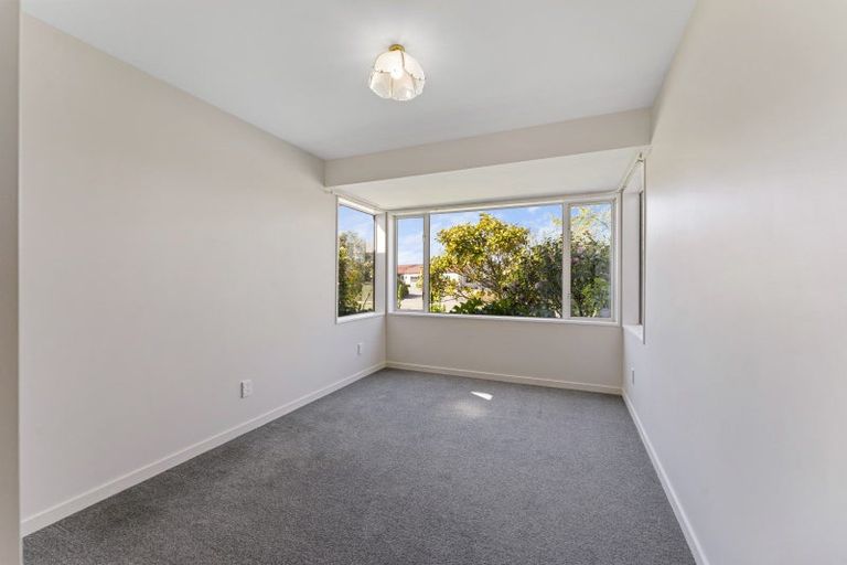 Photo of property in 5 Hilton Drive, Amberley, 7410