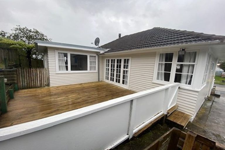 Photo of property in 204 George Street, Stokes Valley, Lower Hutt, 5019