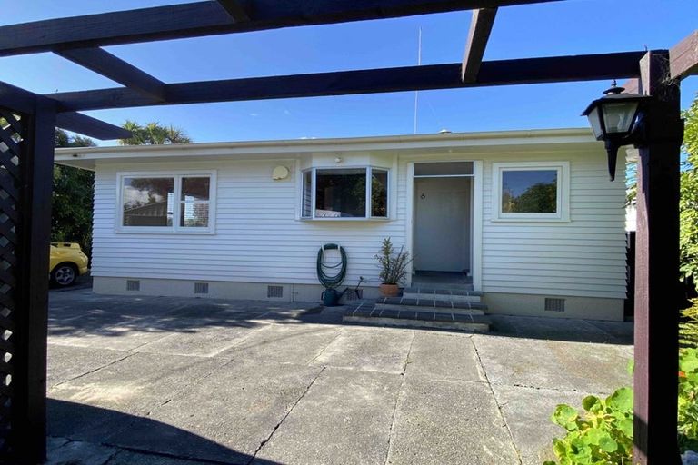 Photo of property in 27 Trent Street, Taradale, Napier, 4112