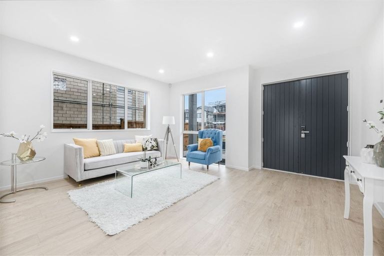Photo of property in 5 Aklander Rise, Flat Bush, Auckland, 2019