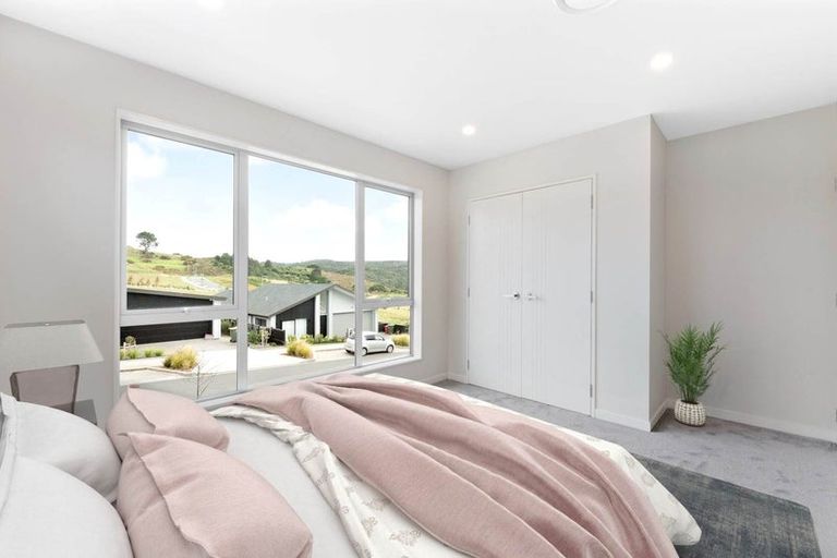 Photo of property in 6 Kotuitui Drive, Wainui, 0992