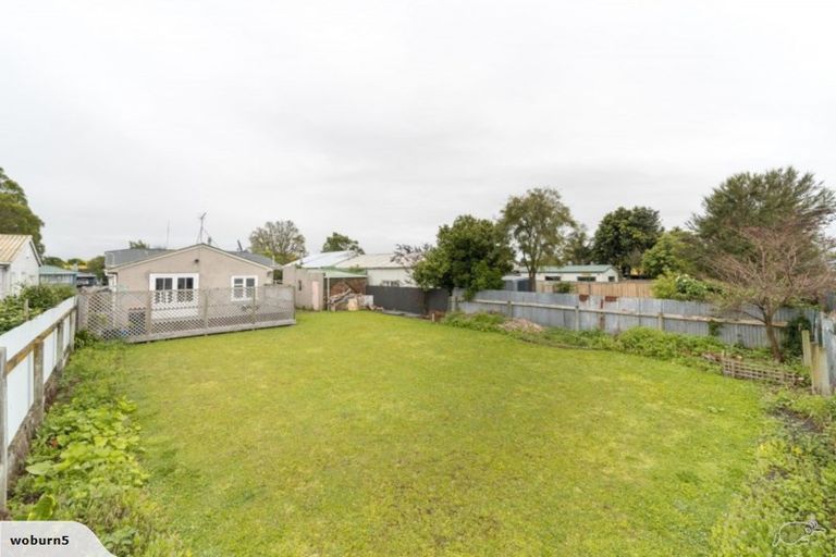 Photo of property in 33 Thomson Street, West End, Palmerston North, 4412