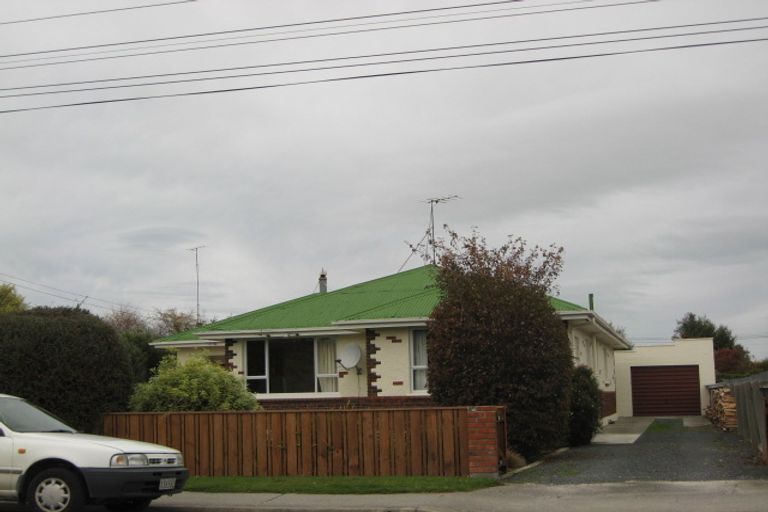 Photo of property in 79 Charlotte Street, Balclutha, 9230