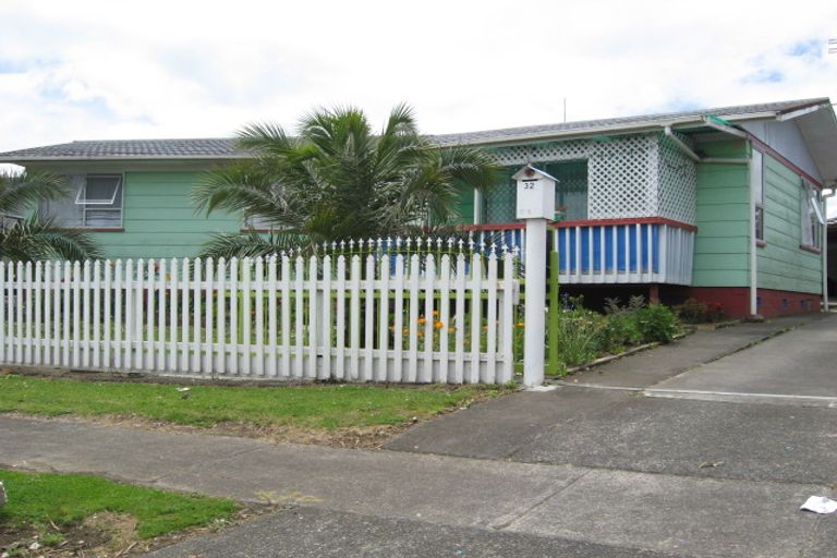 Photo of property in 32 Kemble Close, Mangere, Auckland, 2022