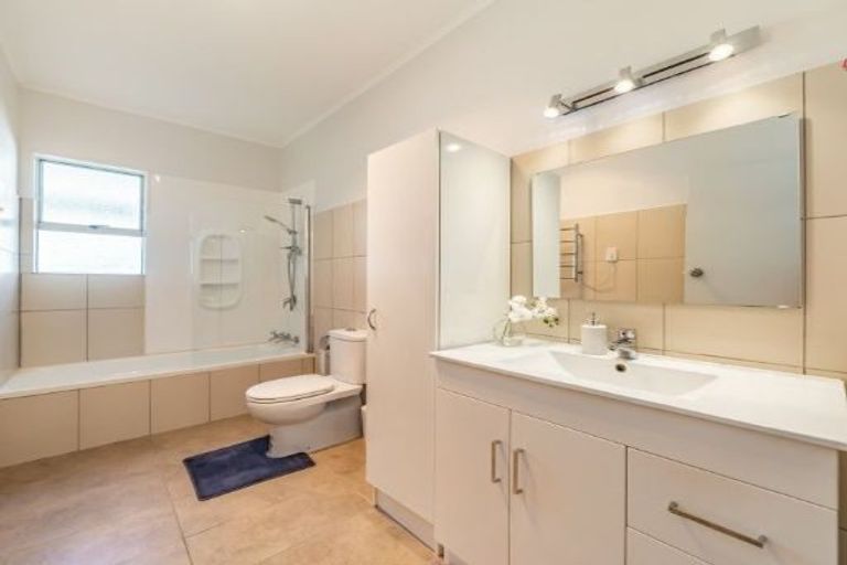 Photo of property in 81 Bell Road, Waiwhetu, Lower Hutt, 5010