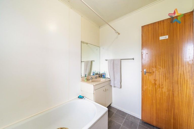 Photo of property in 3/23 Te Mome Road, Alicetown, Lower Hutt, 5010