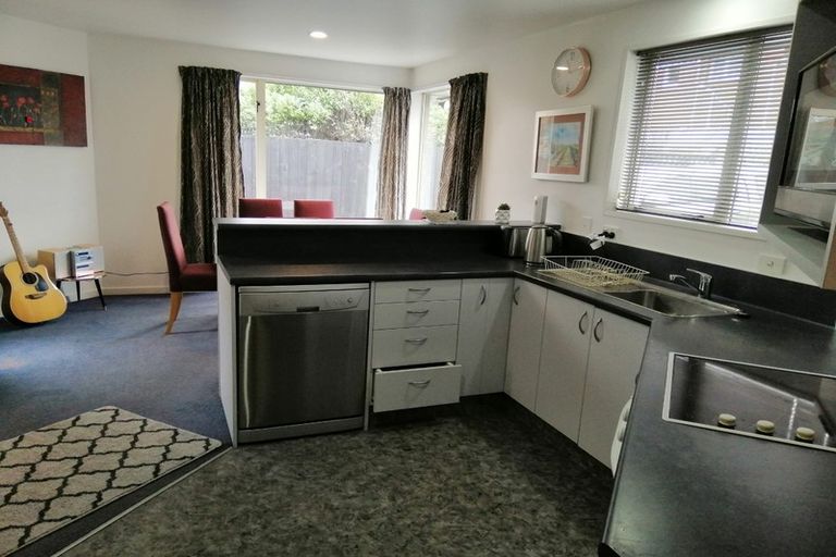 Photo of property in 275a Cranford Street, St Albans, Christchurch, 8052