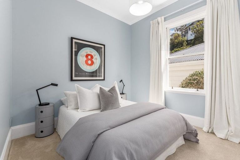 Photo of property in 22 Plunket Street, Kelburn, Wellington, 6012