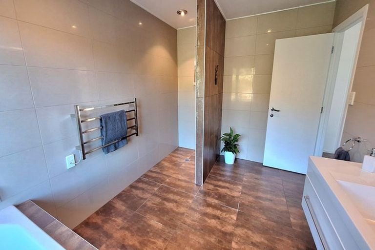 Photo of property in 346 Kirikopuni Road, Parakao, Whangarei, 0172
