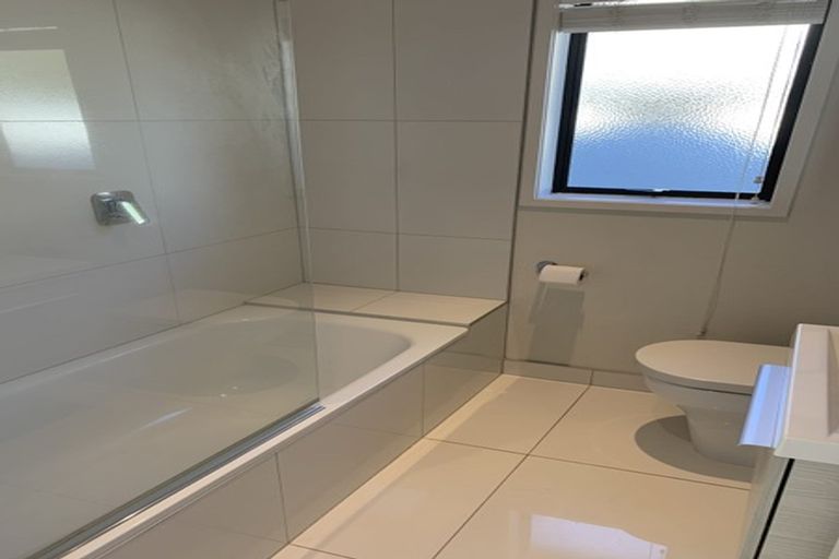 Photo of property in 143a Oceanview Road, Mount Maunganui, 3116