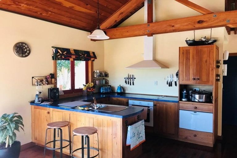 Photo of property in 19 Haile Lane, Pohara, Takaka, 7183