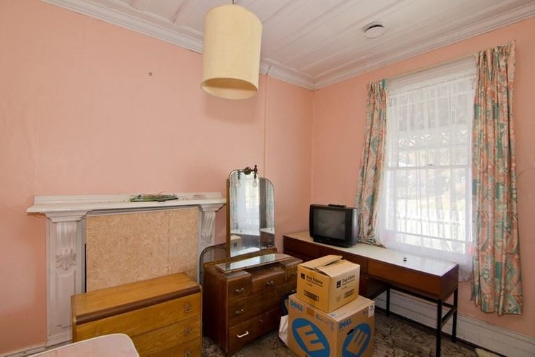 Photo of property in 13 Hermitage Street, Roxburgh, 9500