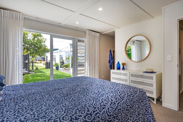 Photo of property in 107 Riverview Road, Whangamata, 3620