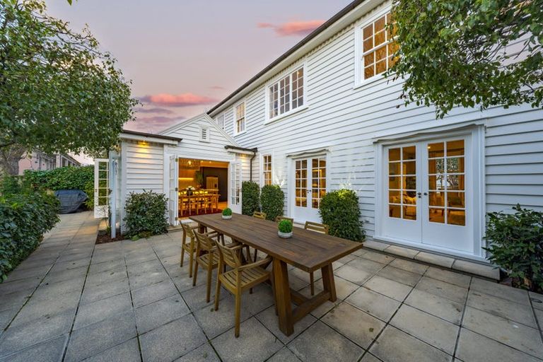 Photo of property in 21 Rastrick Street, Merivale, Christchurch, 8014