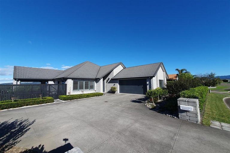 Photo of property in 36 Holyoake Terrace, Omokoroa, 3114