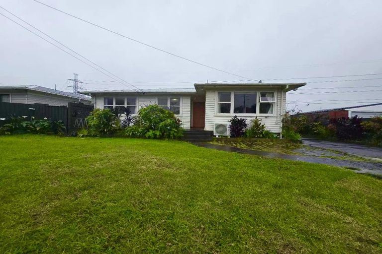 Photo of property in 3 Lynn Place, Otara, Auckland, 2023