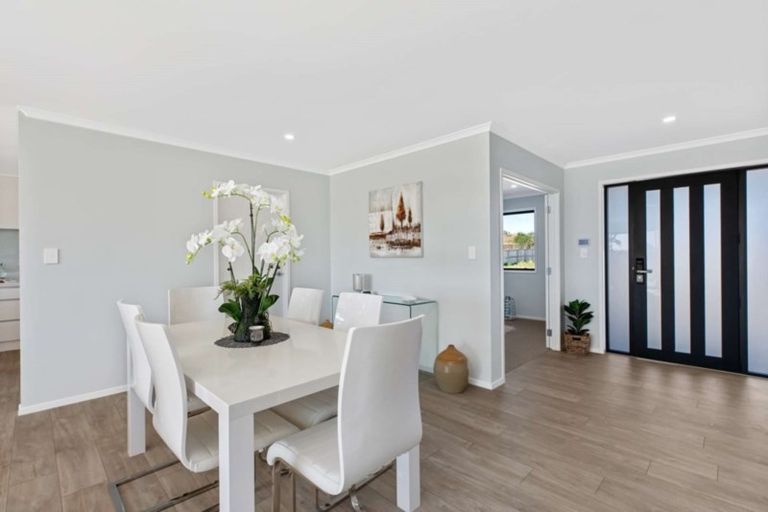 Photo of property in 52 Sunset Drive, Pukekohe, 2120