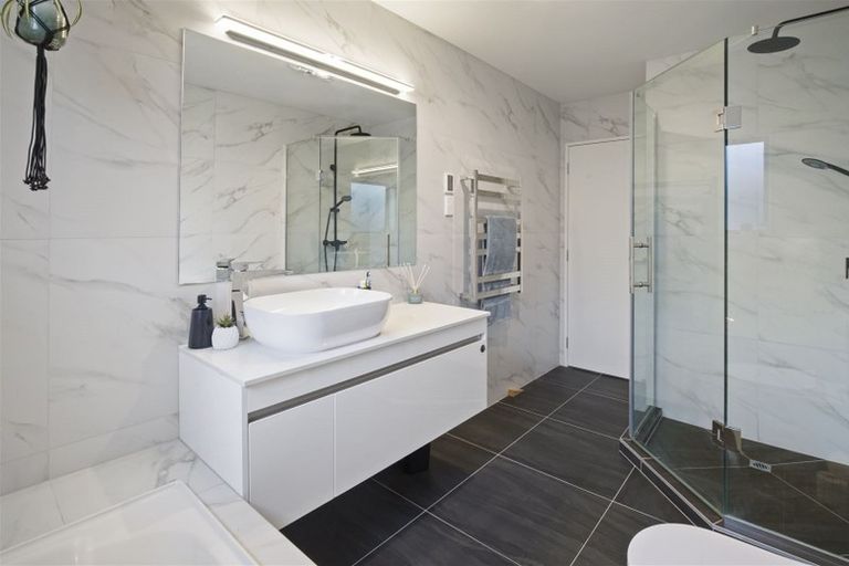 Photo of property in 17 Koropupu Street, Pukekohe, 2120