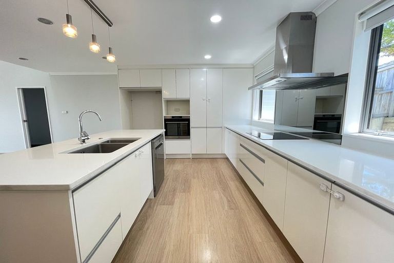 Photo of property in 11 Ngaroma House Drive, Hobsonville, Auckland, 0618