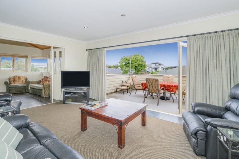 Photo of property in 8 Eyre Street, Whitianga, 3510